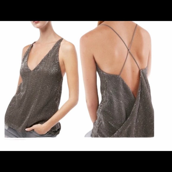 Backless blouse - Picture 3 of 3